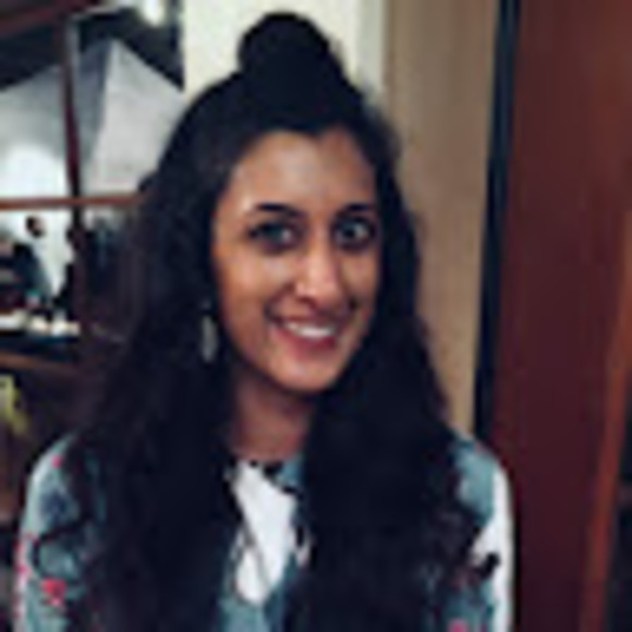 Meet your Posher, Farah - Picture 1 of 1